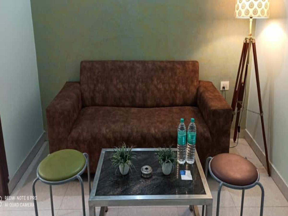 Oyo 74401 Aster Garden Suites Delhi  Exterior foto